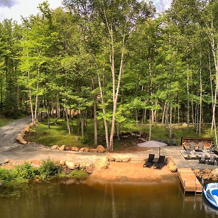 Kallm-Mont-Tremblant Chalet With Hot Tub, Pond & Beach On Private 7Acre Estate Lac Superieur Exterior photo